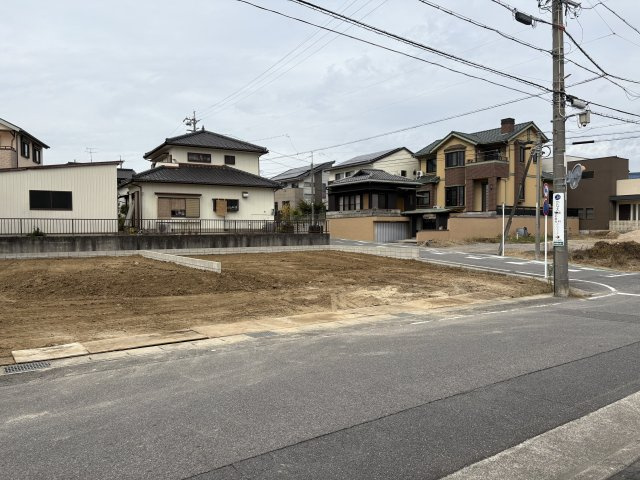半田市岩滑高山町3丁目　B区画の外観|東側道路から撮影
