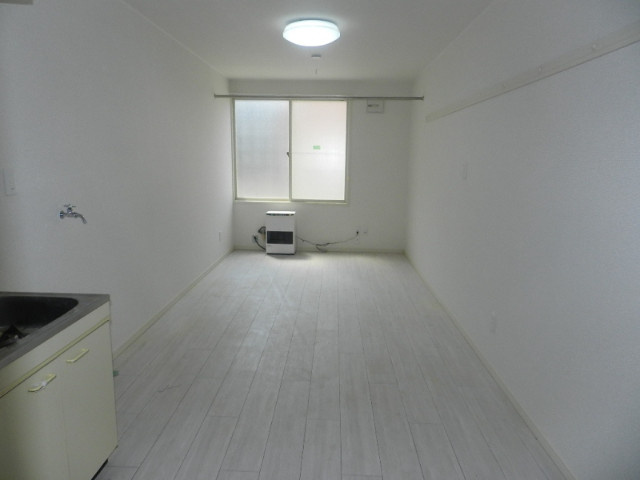 ハイツラポートＣの居間・リビング