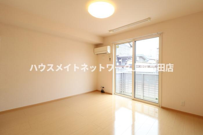 プラムコート木田 Ａの居間・リビング|ＬＤＫ