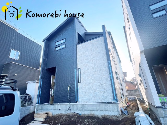 上尾市原市　14期　新築一戸建て　ブルーミングガーデン　02