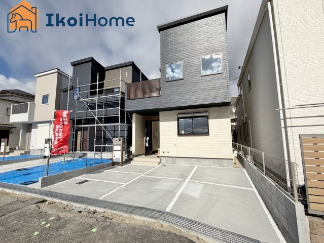 明石市朝霧南町3丁目第2　全3棟　3号棟　新築戸建の駐車場|【ホームページに現地動画掲載中】●年中無休：当日予約可●駅近ながら駐車場2台可能です！買い物も充実！