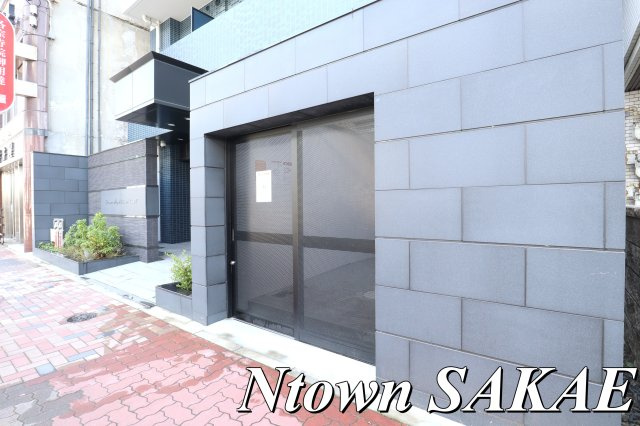 【エントランス】 | プレサンス東別院駅前Ⅱ | 清潔なエントランスです