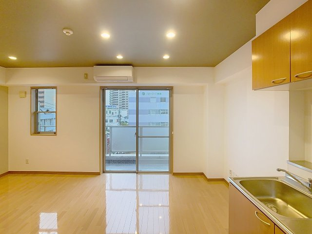 アイリスコートの居間・リビング