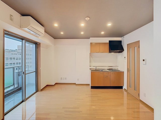 アイリスコートの居間・リビング