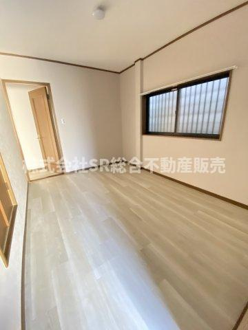 荒川3丁目中古戸建の洋室|きれいな洋室です♪