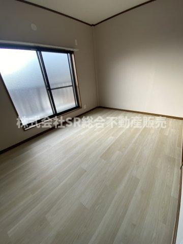 荒川3丁目中古戸建の寝室|落ち着いて過ごせるお部屋なので、寝室にいかがでしょうか