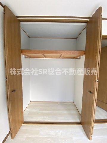 荒川3丁目中古戸建の収納|全居室収納有で収納スペースには困りません！