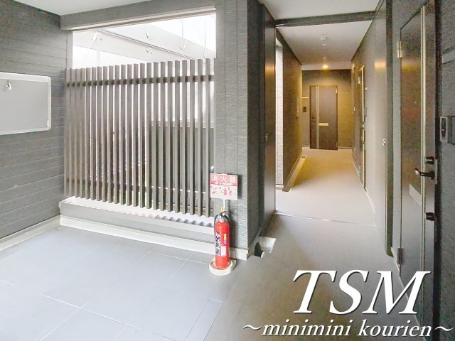 ルシアコートＭＩＴＳＵＹＡのエントランス