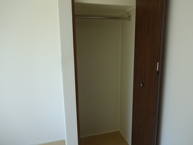 平井ＳＫハイツの収納