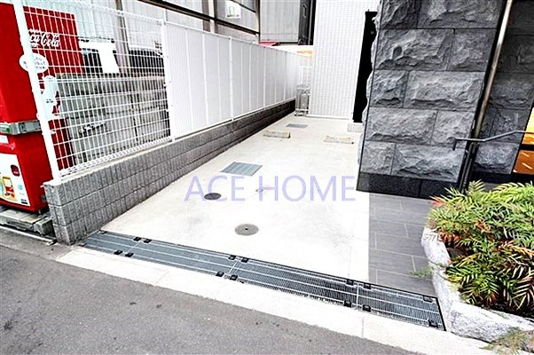 【駐車場】 | プレサンス難波ラフィーネ