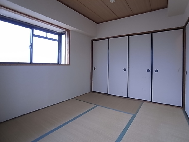 神戸市須磨区戸政町４丁目の賃貸マンション
