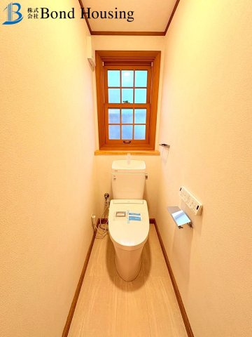 三方角地　令和４年４月リフォ済み　大久保町西脇　中古戸建のトイレ