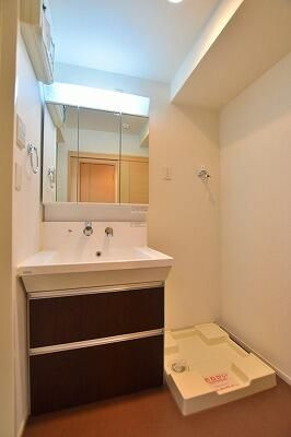 ステージ　グラシアの洗面所