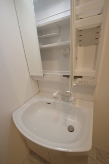 【洗面所】 | 【仲介手数料無料！！】府中市府中町3丁目　新築戸建て（全3棟）2号棟　7290万円