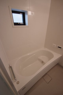 【浴室】 | 【仲介手数料無料！！】府中市府中町3丁目　新築戸建て（全3棟）2号棟　7290万円