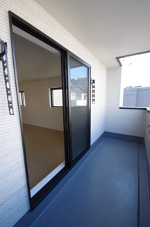 【バルコニー】 | 【仲介手数料無料！！】府中市府中町3丁目　新築戸建て（全3棟）2号棟　7290万円