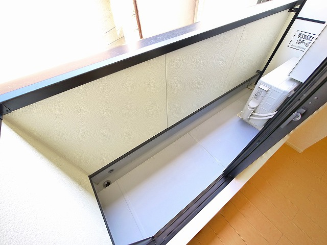 ウエストメゾンＣのバルコニー|バルコニー付きです