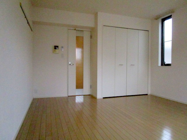 Ｅ・ＦＬＡＴの寝室