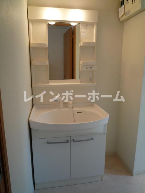 ヴァーグ弐番館の洗面所