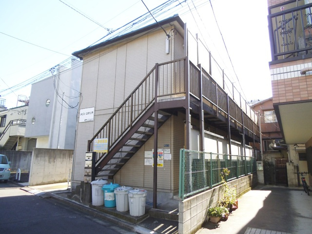 メゾン・ユマニテのエントランス|アパートタイプ！