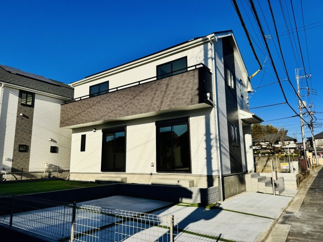 八王子市　寺田町　新築一戸建ての外観|～敷地広々45坪超　2台駐車可能カースペース付き　省エネ性能・長期優良住宅認定～