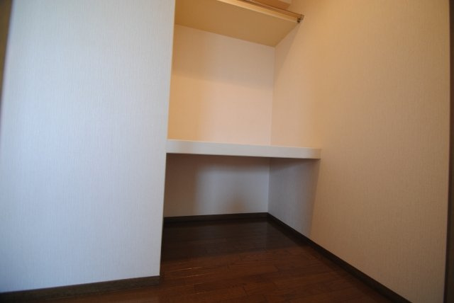 バティール西小森野A棟の収納|収納豊富です