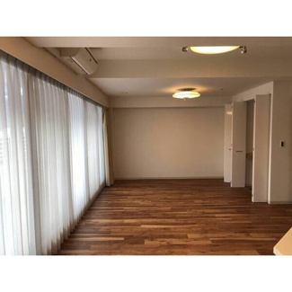 【居間・リビング】 | 円山坂下シティハウス