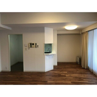 【居間・リビング】 | 円山坂下シティハウス
