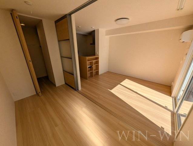 ルーチェ Bの洋室