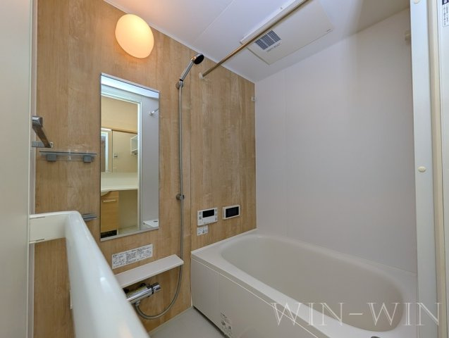 ルーチェ Bの浴室