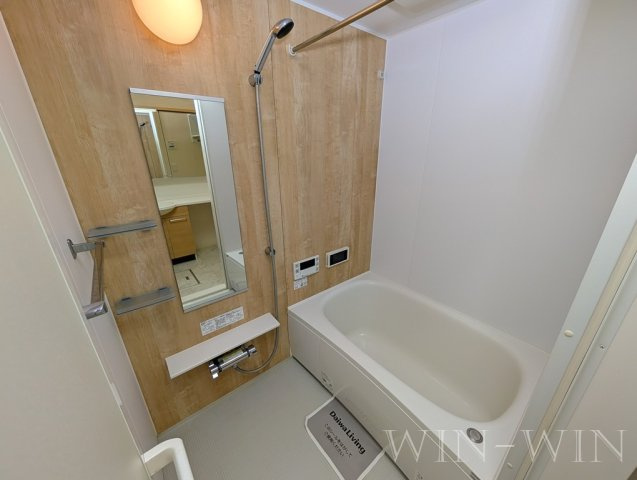 ルーチェ Bの浴室