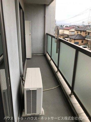 グランド・カオルⅠのバルコニー