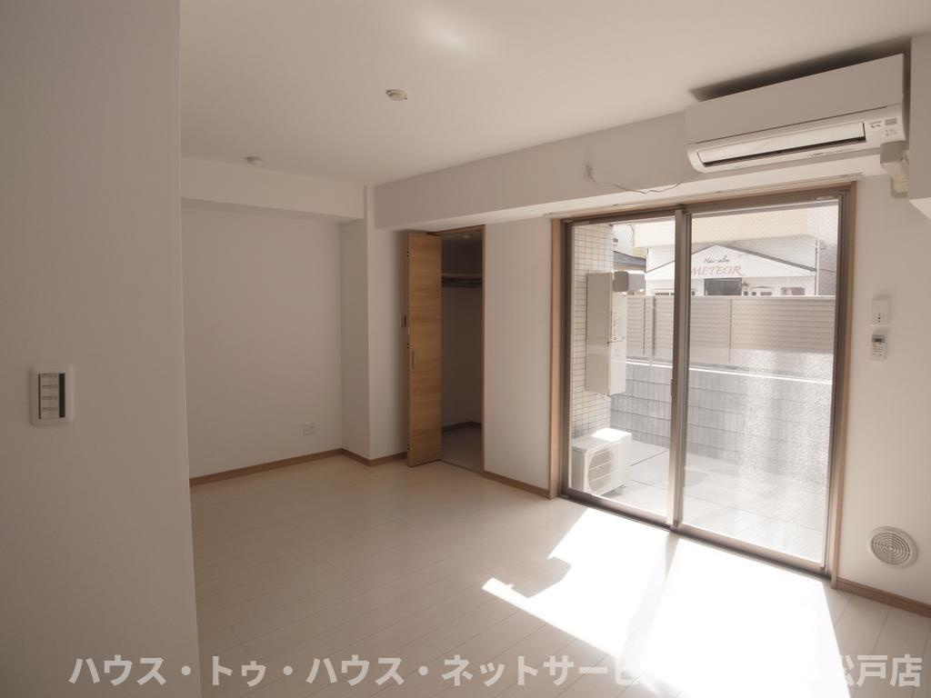 グラントレス松戸のバルコニー