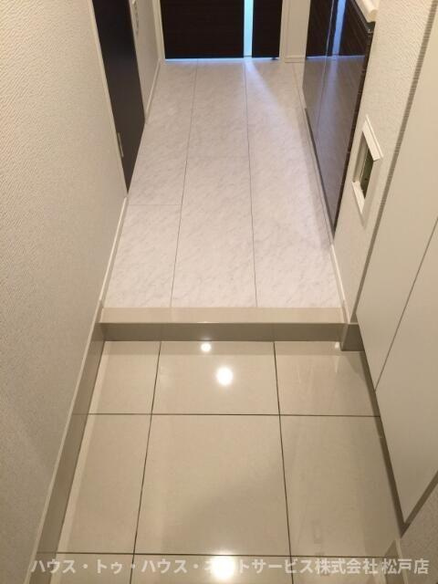 メインステージ松戸の玄関