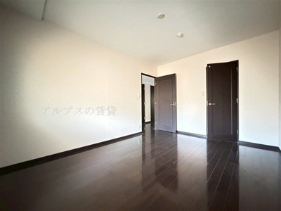 【寝室】 | レイディアント横濱ユーロヒルズ