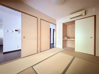 【寝室】 | レイディアント横濱ユーロヒルズ