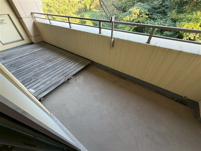 【バルコニー】 | レイディアント横濱ユーロヒルズ