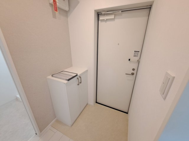 リブレメゾン東鳴尾Ⅰの玄関