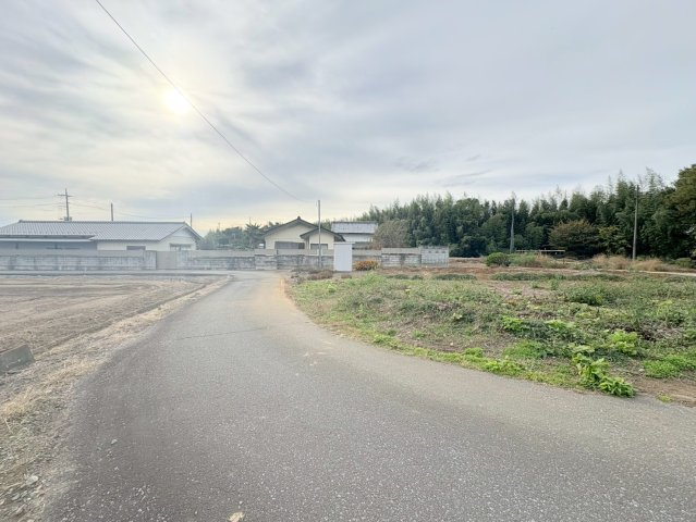 川越市大袋　建築条件なし売地　西武新宿線『南大塚駅』徒歩33分　【大東西小学区】の前面道路含む現地写真