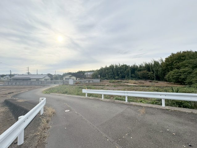 川越市大袋　建築条件なし売地　西武新宿線『南大塚駅』徒歩33分　【大東西小学区】の前面道路含む現地写真