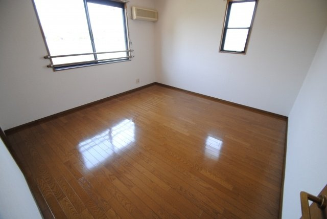 バティール西小森野A棟の洋室|※別号室のお写真です