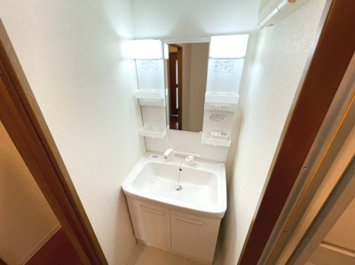 【独立洗面台】 | RONA HYATT