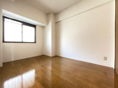 【洋室】 | RONA HYATT