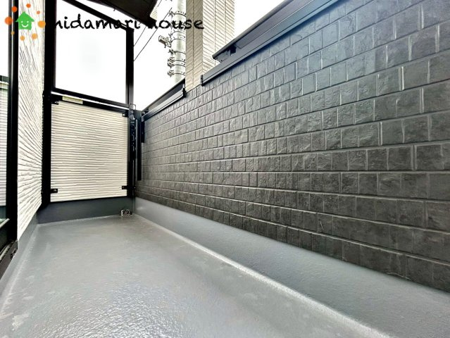 北区盆栽町　新築戸建　ハートフルタウンAのバルコニー