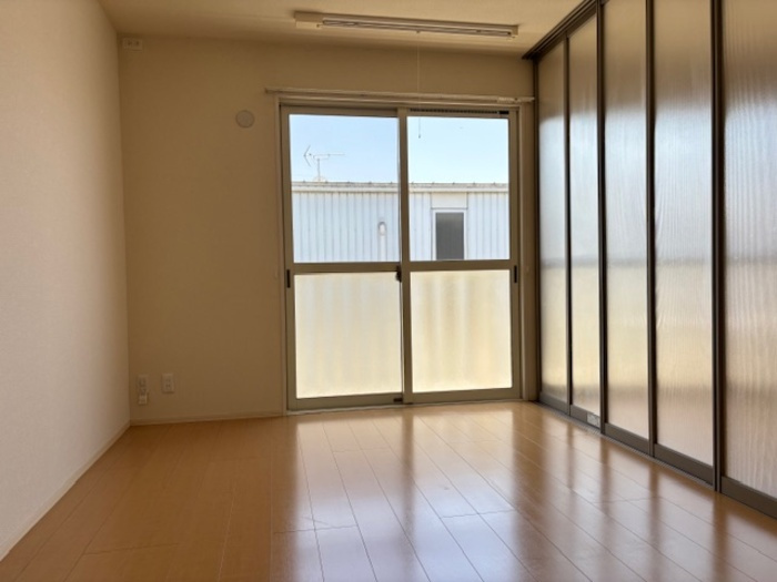 パテル・ヴィオラの洋室|落ち着いた色調の洋室です