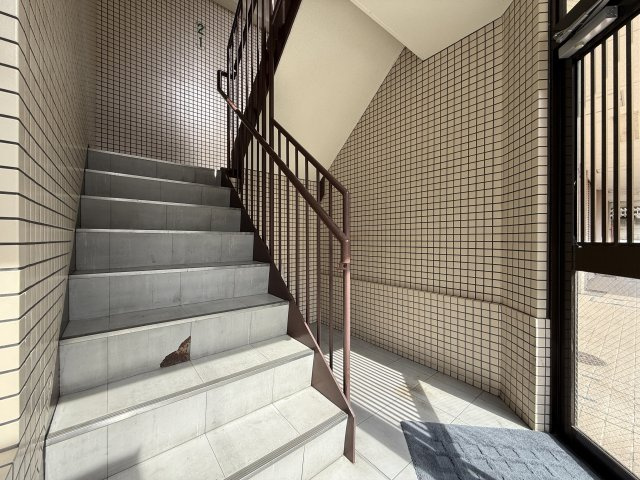 ヴェラハイツ佳のエントランス