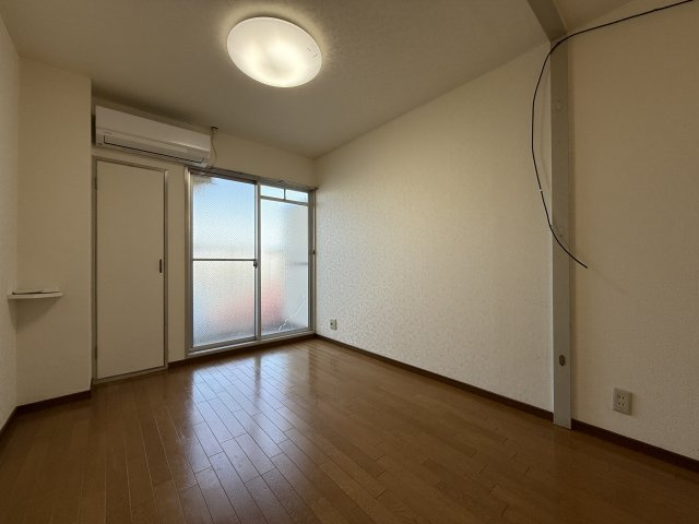 ヴェラハイツ佳の居間・リビング