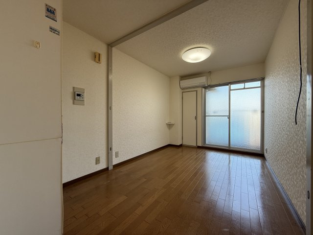 ヴェラハイツ佳の居間・リビング