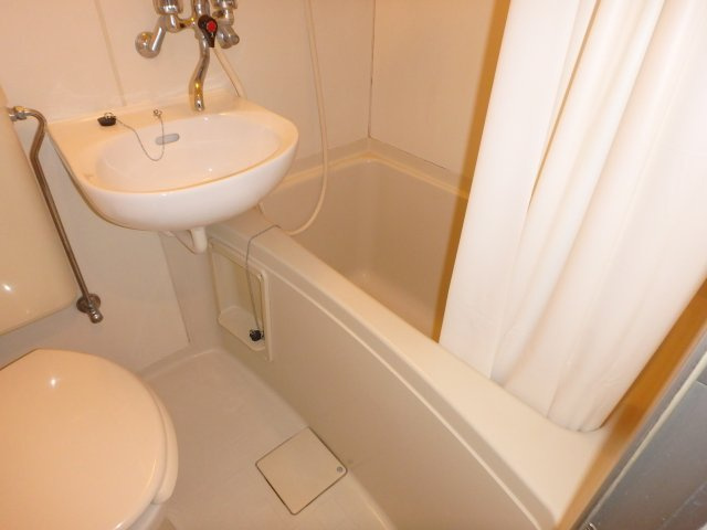 コーポウィステリアの浴室|別部屋参考写真