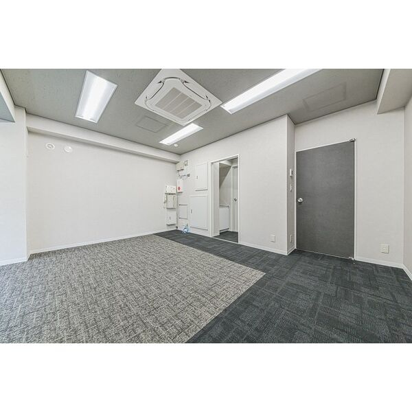 ＨＰ本郷 (旧ＪＮビル)の内装